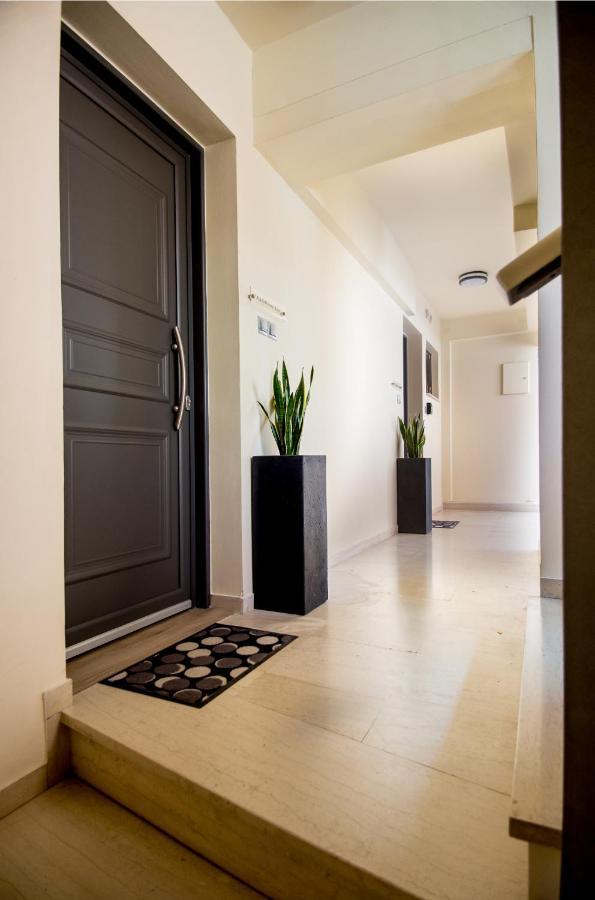 A & B Minimal Suite Ιι With Sea View In Argostoli ภายนอก รูปภาพ