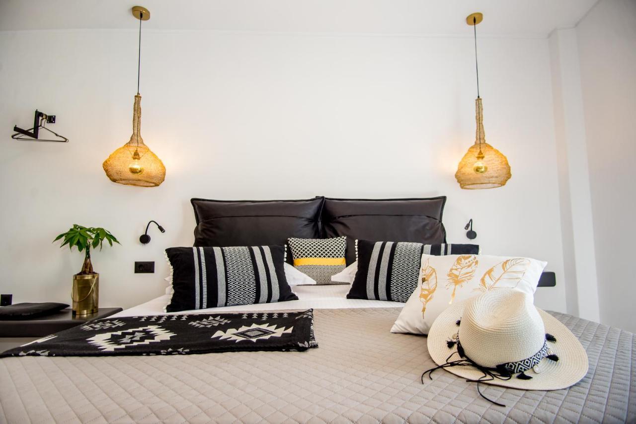A & B Minimal Suite Ιι With Sea View In Argostoli ภายนอก รูปภาพ