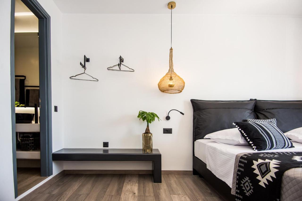 A & B Minimal Suite Ιι With Sea View In Argostoli ภายนอก รูปภาพ