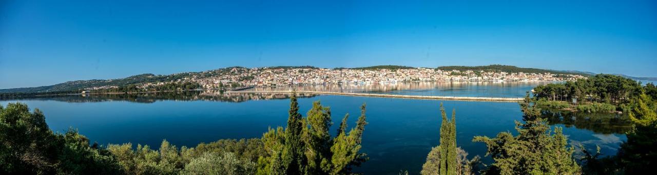 A & B Minimal Suite Ιι With Sea View In Argostoli ภายนอก รูปภาพ