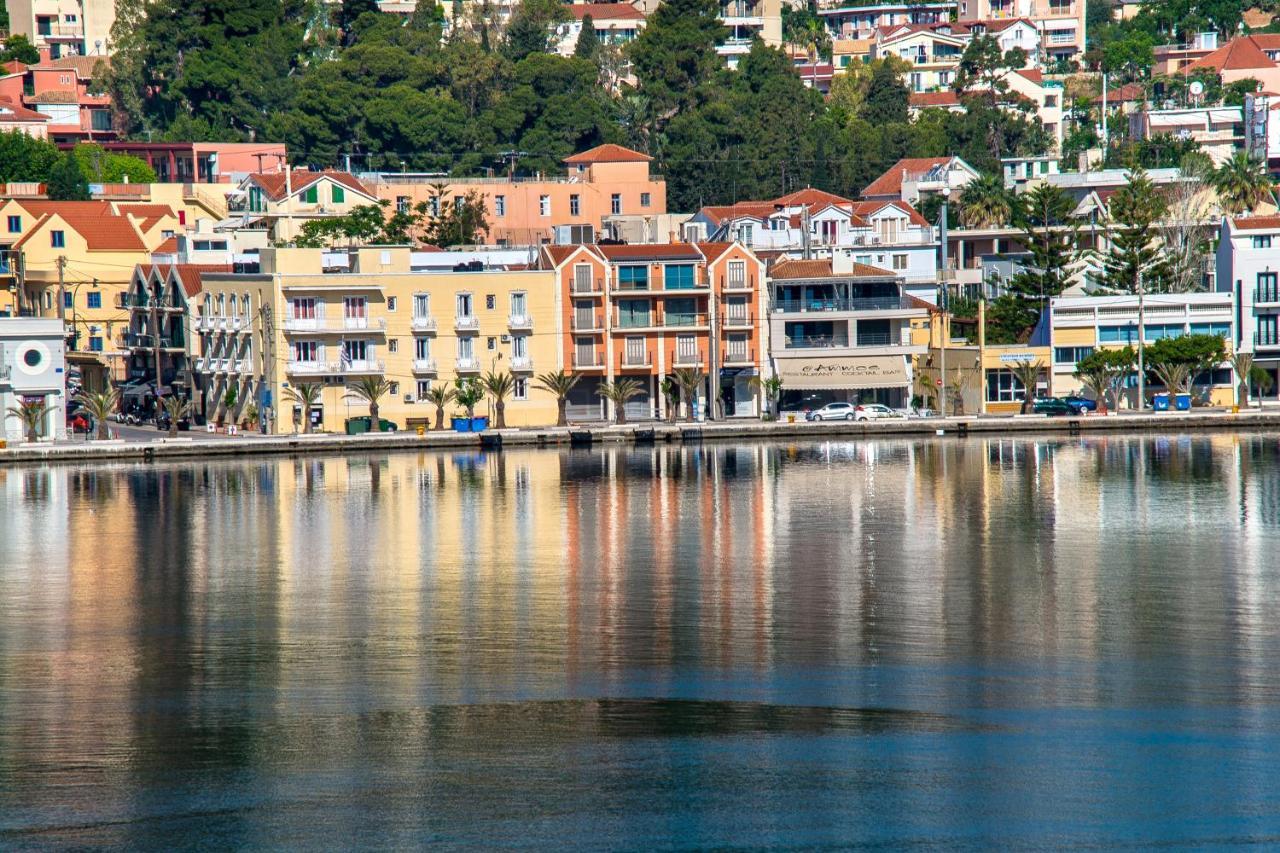 A & B Minimal Suite Ιι With Sea View In Argostoli ภายนอก รูปภาพ